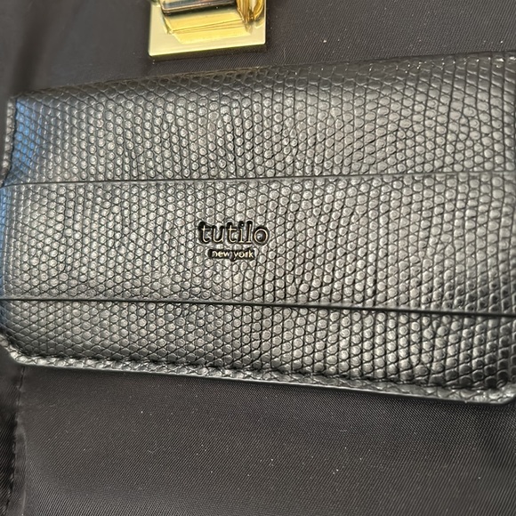 Tutilo Brief Case - Picture 2 of 15